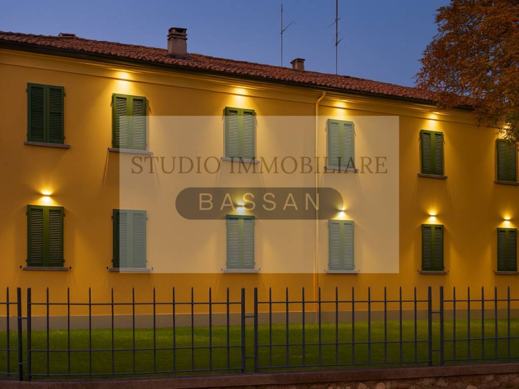 villa in vendita a Somma Lombardo