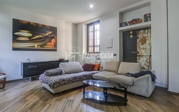 casa indipendente in vendita a Somma Lombardo