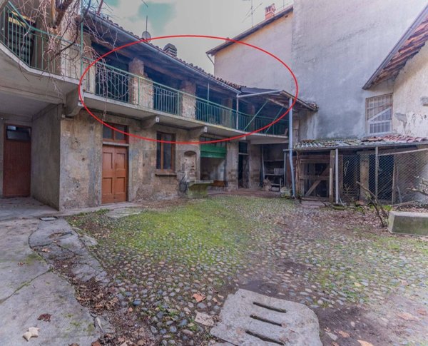 casale in vendita a Somma Lombardo