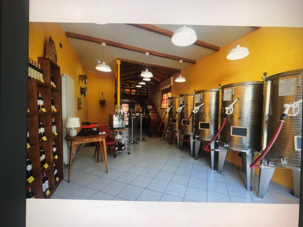 negozio in vendita a Somma Lombardo