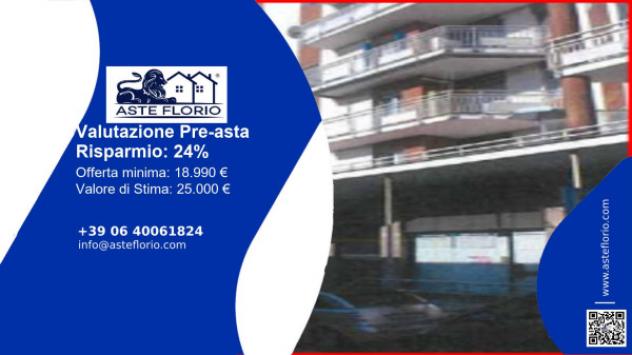 negozio in vendita a Somma Lombardo