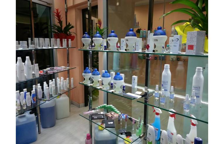 negozio in vendita a Somma Lombardo