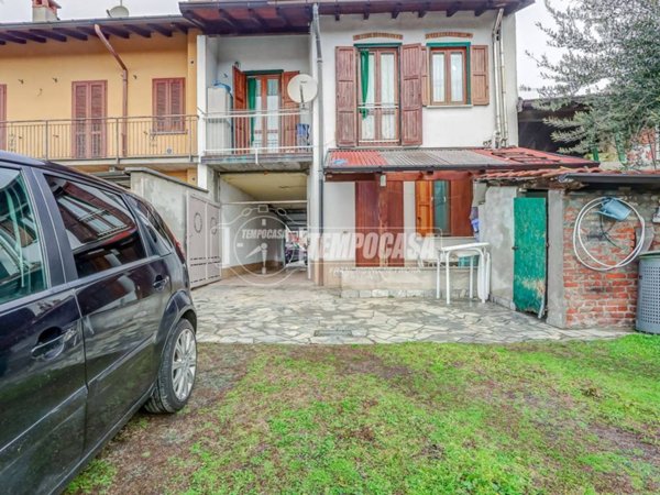 casa indipendente in vendita a Somma Lombardo