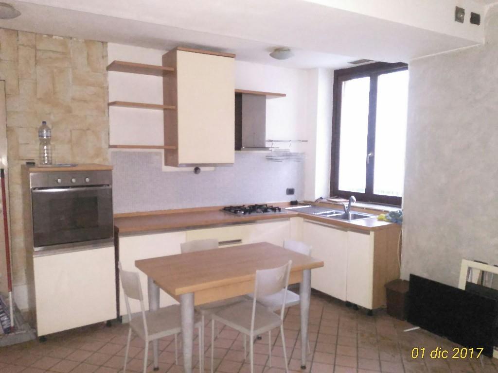 appartamento in vendita a Somma Lombardo