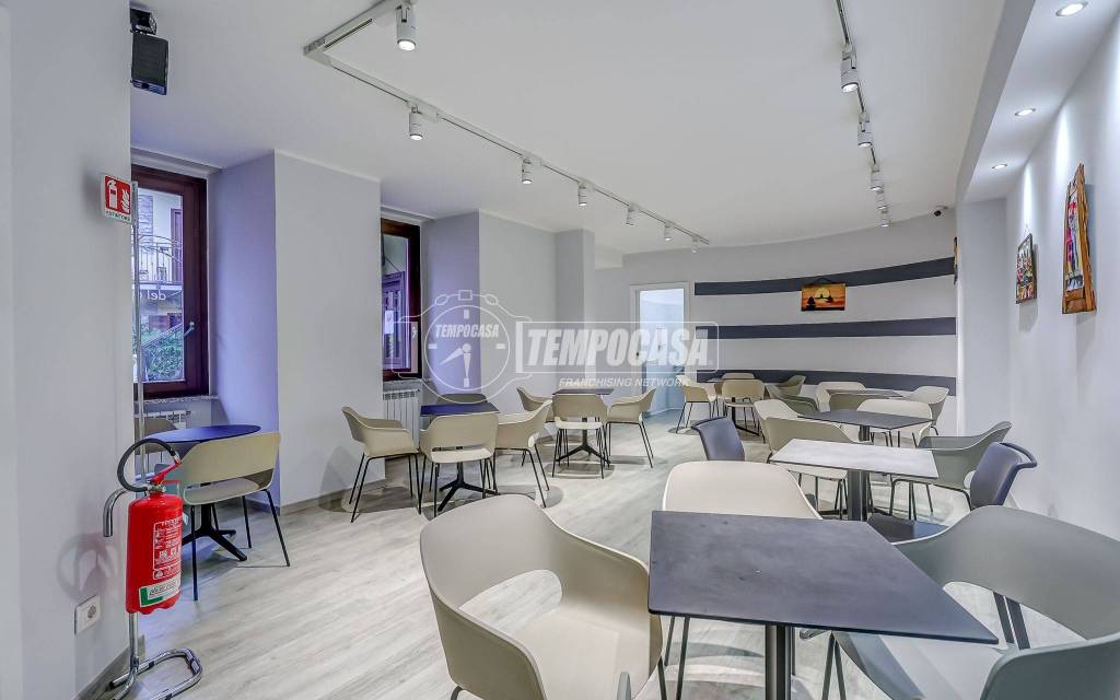 negozio in vendita a Somma Lombardo