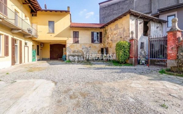 appartamento in vendita a Somma Lombardo