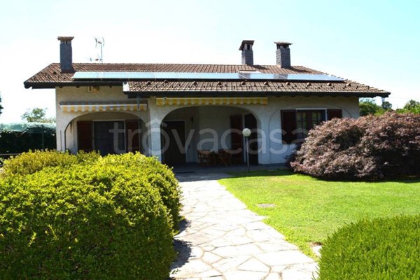 casa indipendente in vendita a Somma Lombardo