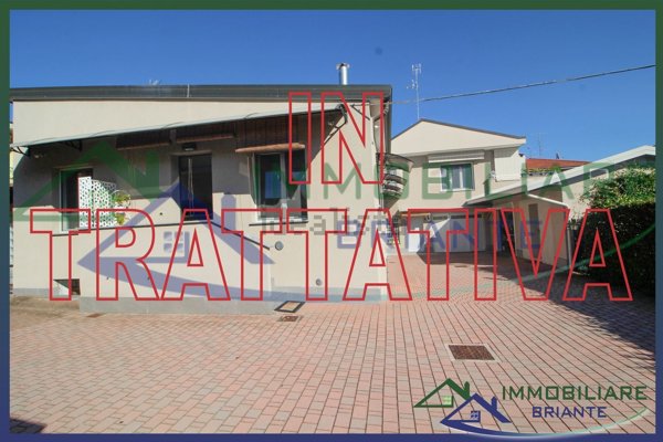casa indipendente in vendita a Somma Lombardo