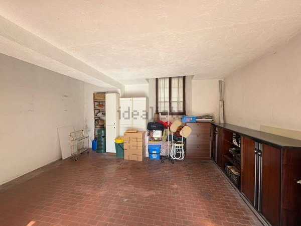 locale di sgombero in vendita a Somma Lombardo
