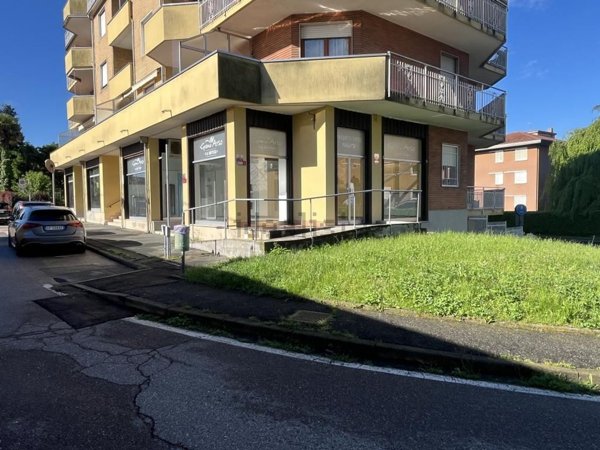 ufficio in vendita a Somma Lombardo