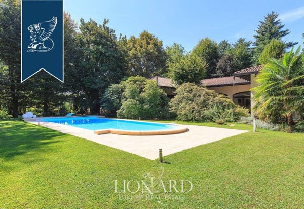 casa indipendente in vendita a Somma Lombardo