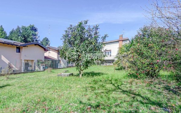 casa semindipendente in vendita a Somma Lombardo