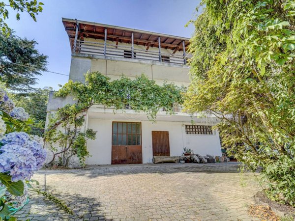 casa indipendente in vendita a Somma Lombardo
