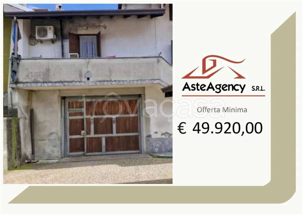 casa indipendente in vendita a Somma Lombardo