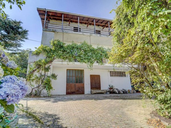 casa indipendente in vendita a Somma Lombardo