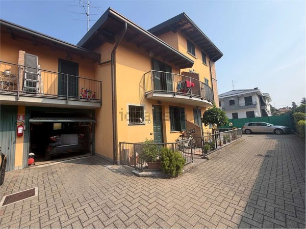 casa indipendente in vendita a Somma Lombardo