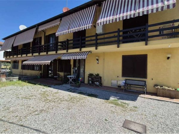 casa indipendente in vendita a Somma Lombardo
