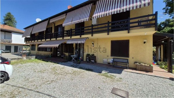 casa indipendente in vendita a Somma Lombardo