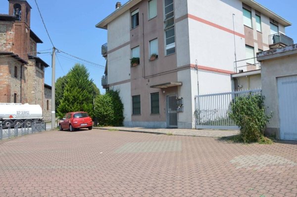 negozio in vendita a Somma Lombardo