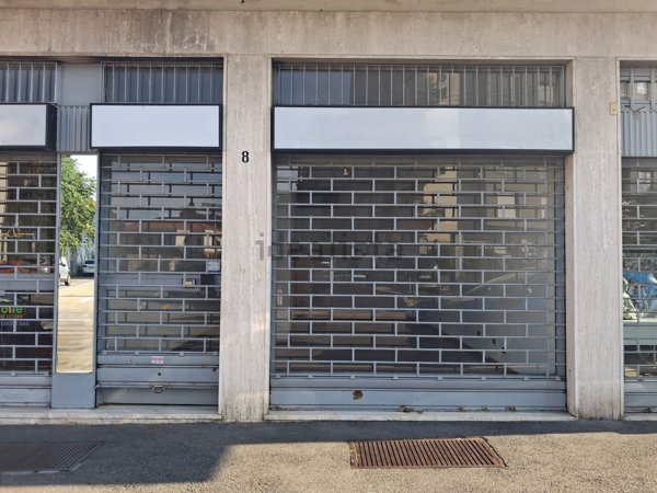 ufficio in vendita a Somma Lombardo