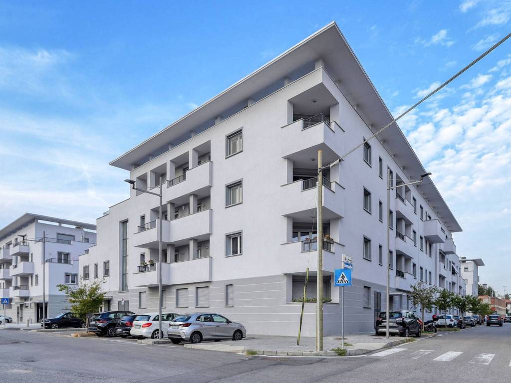 appartamento in vendita a Somma Lombardo