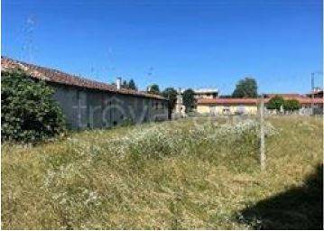 terreno edificabile in vendita a Somma Lombardo in zona Coarezza