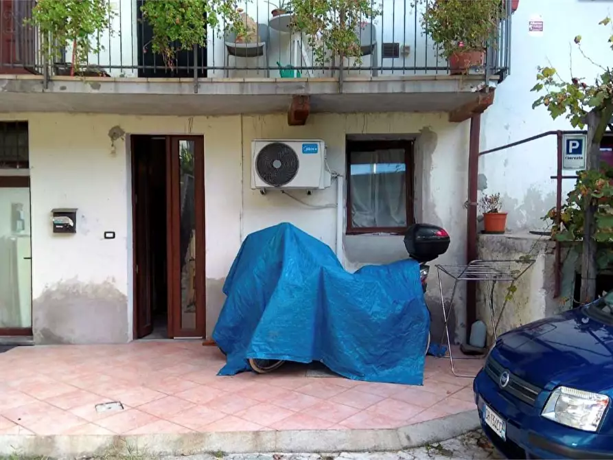 appartamento in vendita a Somma Lombardo in zona Coarezza