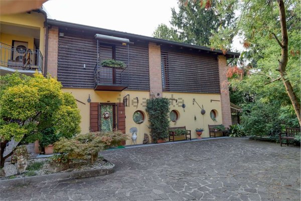 appartamento in vendita a Somma Lombardo