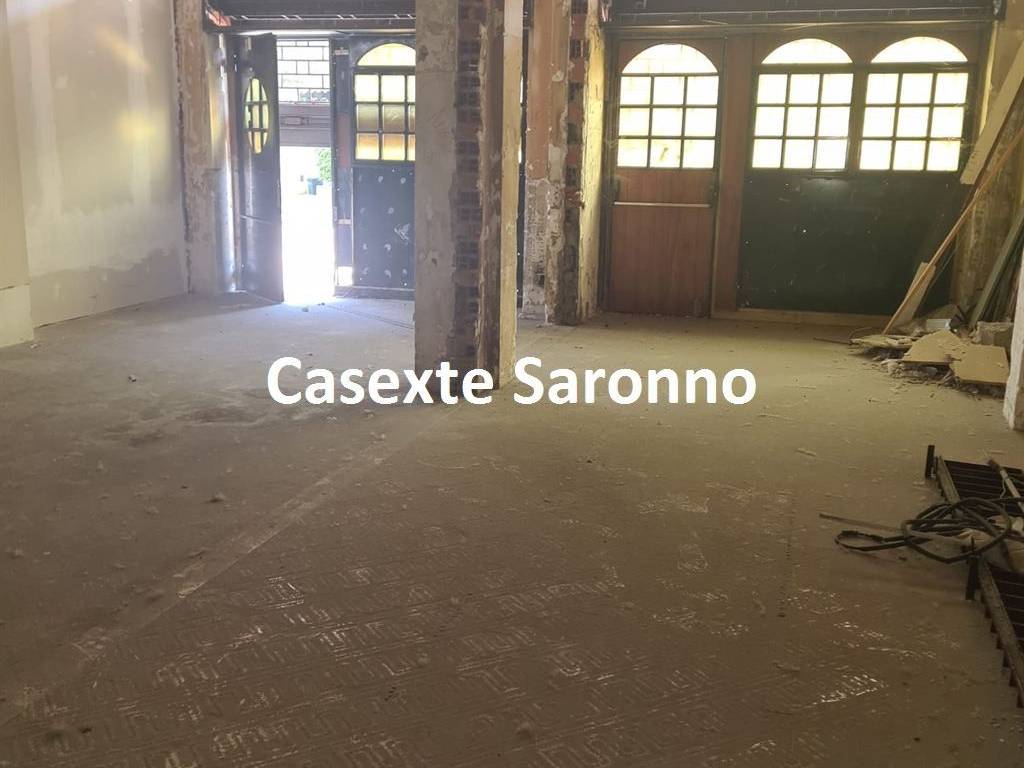 negozio in vendita a Somma Lombardo