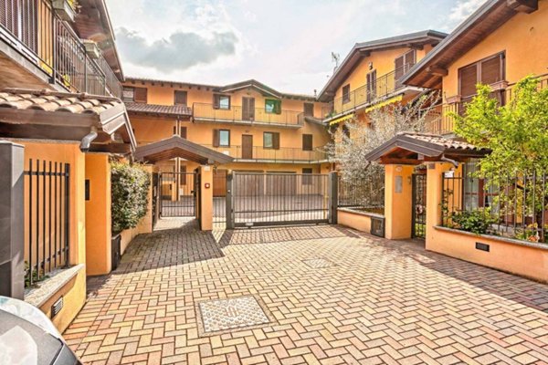 appartamento in vendita a Somma Lombardo