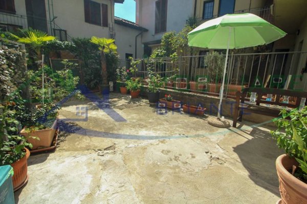 casa indipendente in vendita a Somma Lombardo