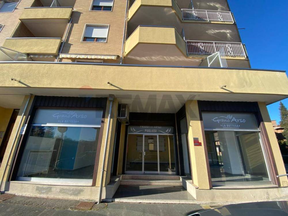 ufficio in vendita a Somma Lombardo