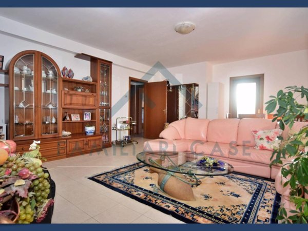 appartamento in vendita a Sumirago