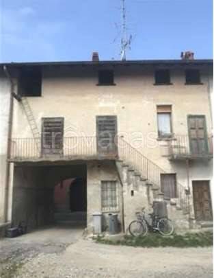 appartamento in vendita a Sumirago