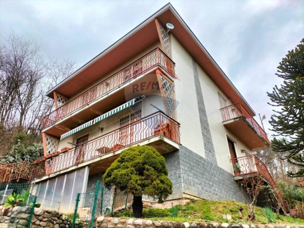 casa indipendente in vendita a Sumirago