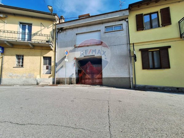 casa indipendente in vendita a Sumirago