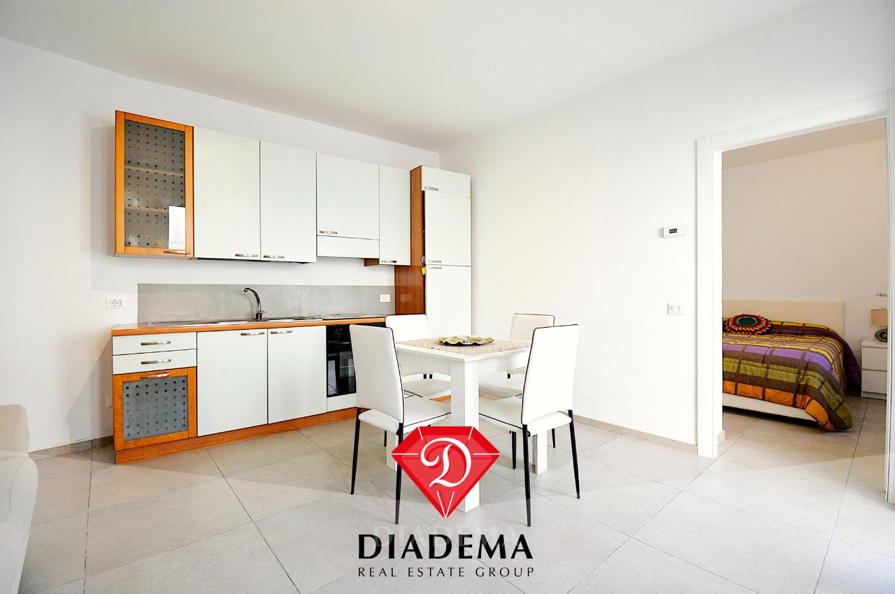 appartamento in vendita a Sumirago in zona Albusciago