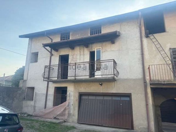 appartamento in vendita a Sumirago