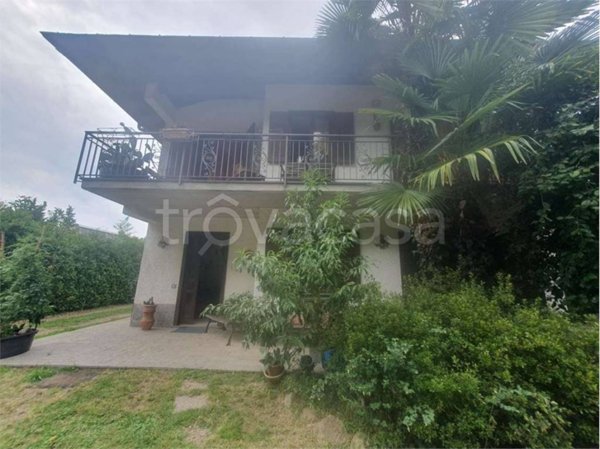 casa indipendente in vendita a Sumirago