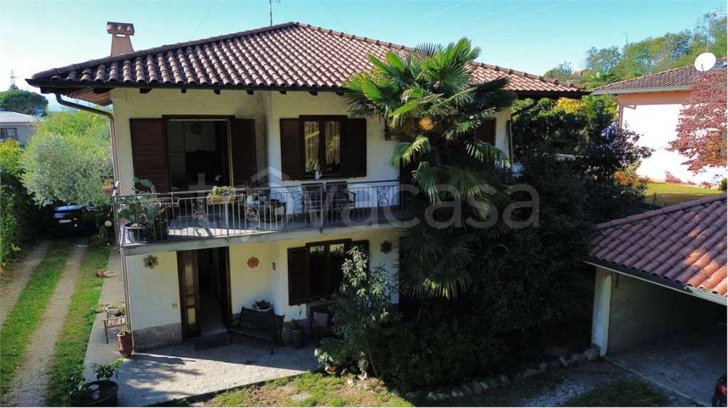casa indipendente in vendita a Sumirago
