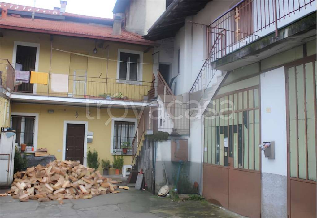 appartamento in vendita a Sumirago