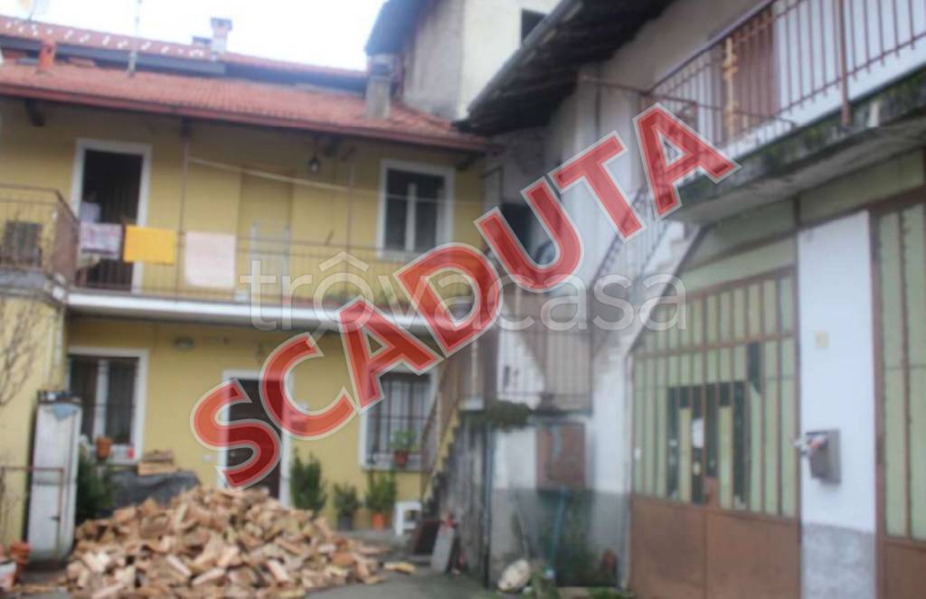appartamento in vendita a Sumirago