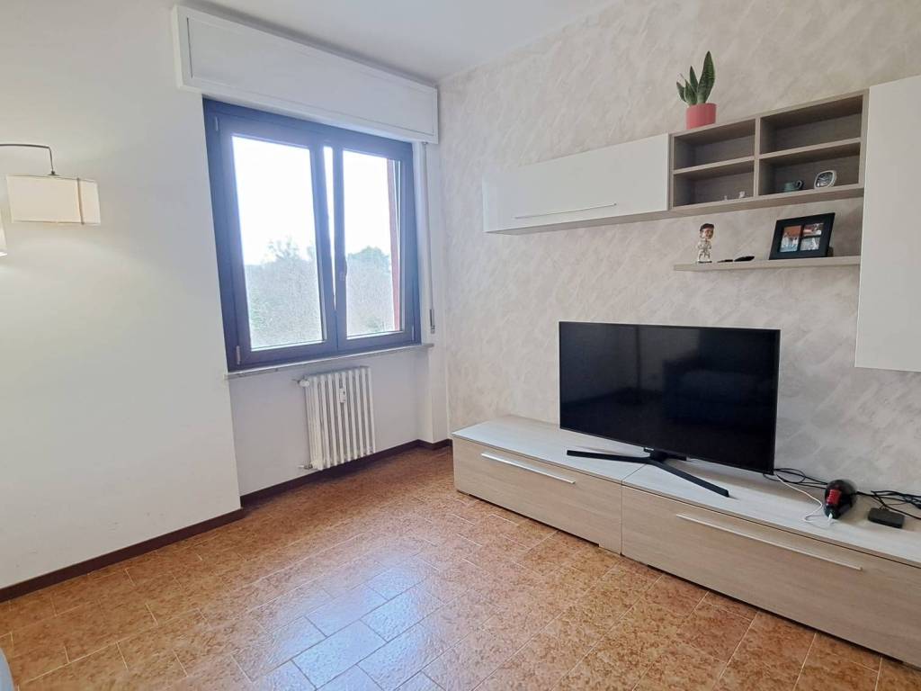 appartamento in vendita a Sumirago in zona Caidate