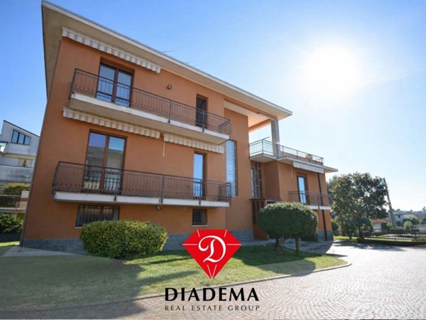 casa indipendente in vendita a Sumirago