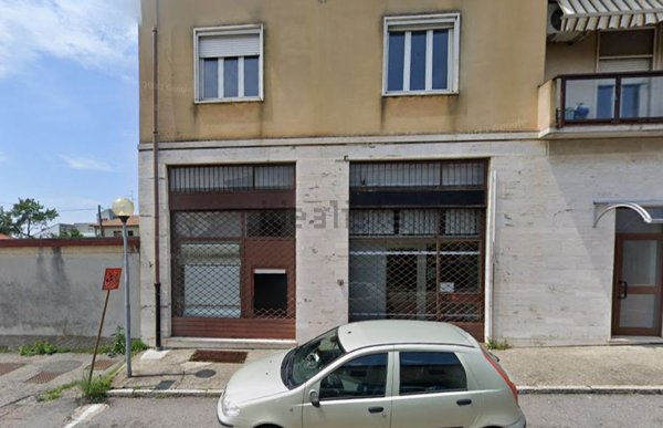 ufficio in vendita a Sumirago
