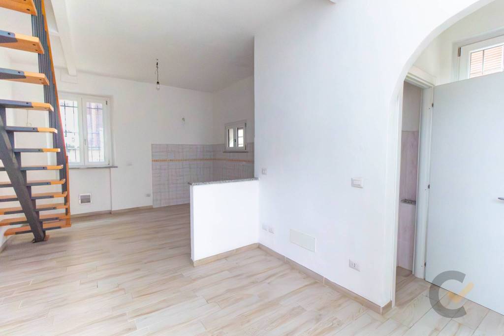 casa indipendente in vendita a Sumirago