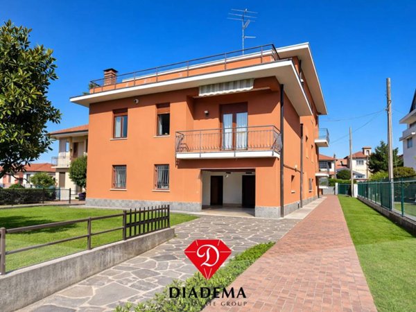 appartamento in vendita a Sumirago