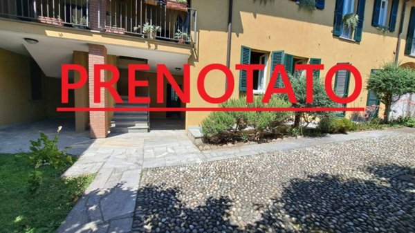 appartamento in vendita a Sumirago in zona Quinzano