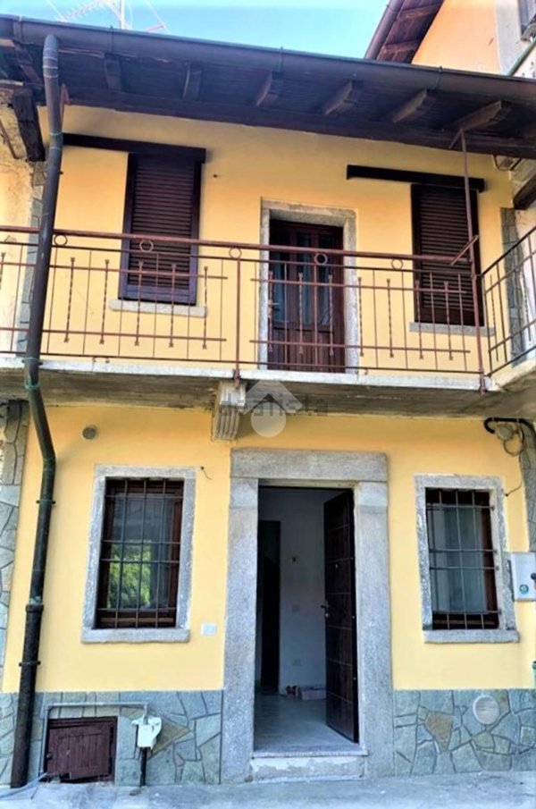 appartamento in vendita a Sumirago