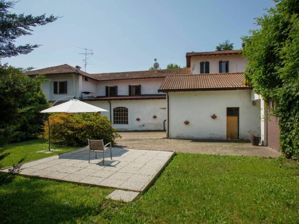 casa indipendente in vendita a Taino